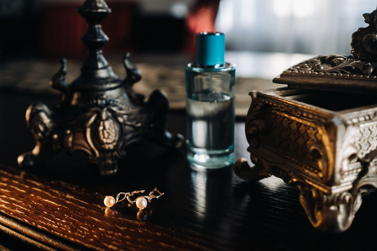 Perfume vs Body Mist vs Attar: What's the Difference?